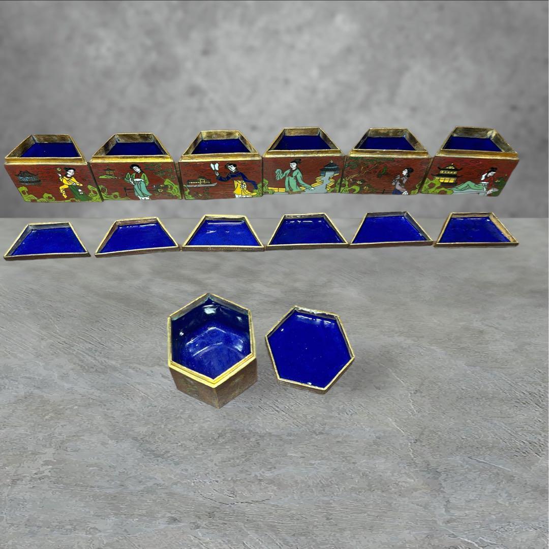 中国美術】七宝焼 絵付 人物画 古美術 骨董品 アンティーク小物入れ 刻印