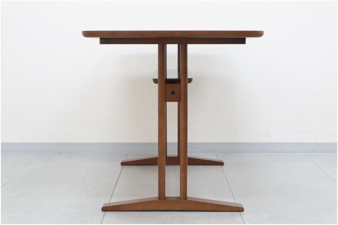 極美品 カリモク60 カフェテーブル1200 ウォールナット 机 テーブル