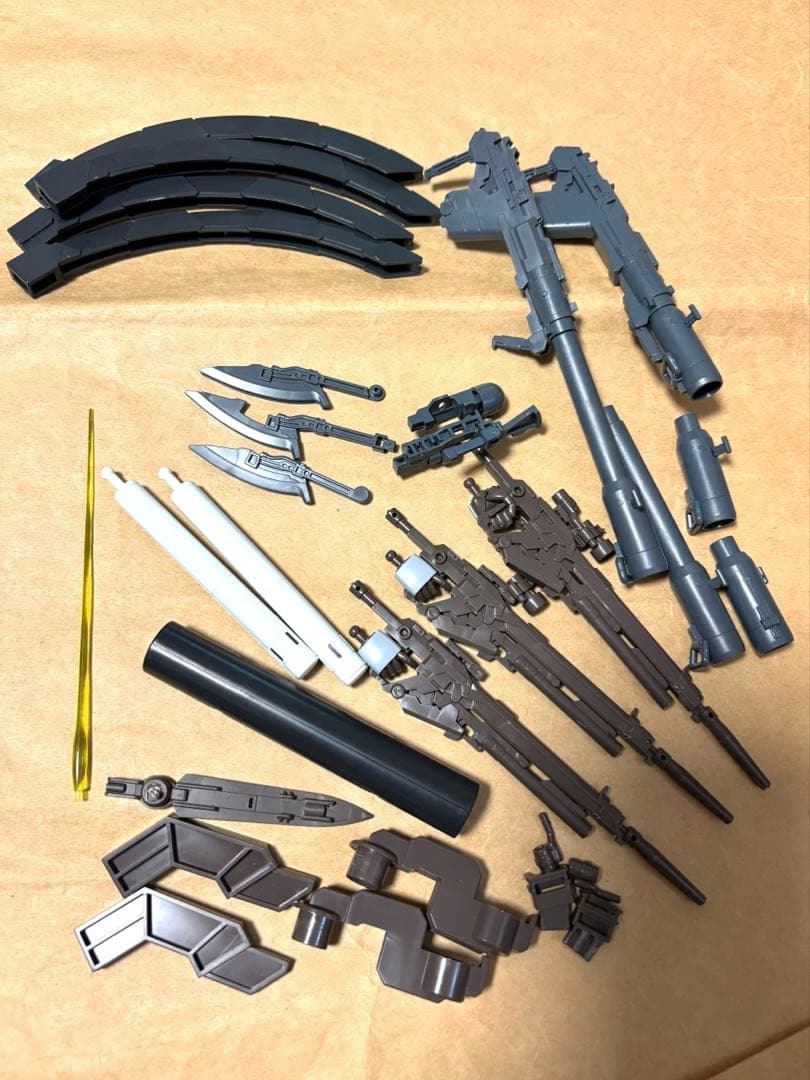 ガンプラ　HG llネオ・ジオング（ナラティブVer.）サイコ・シャード付き