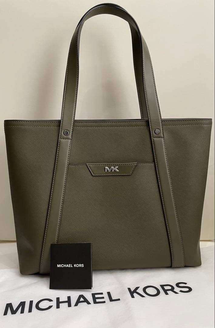 【新品未使用❤︎】MICHAEL KORS オリーブビジネスバッグ　マイケルコース