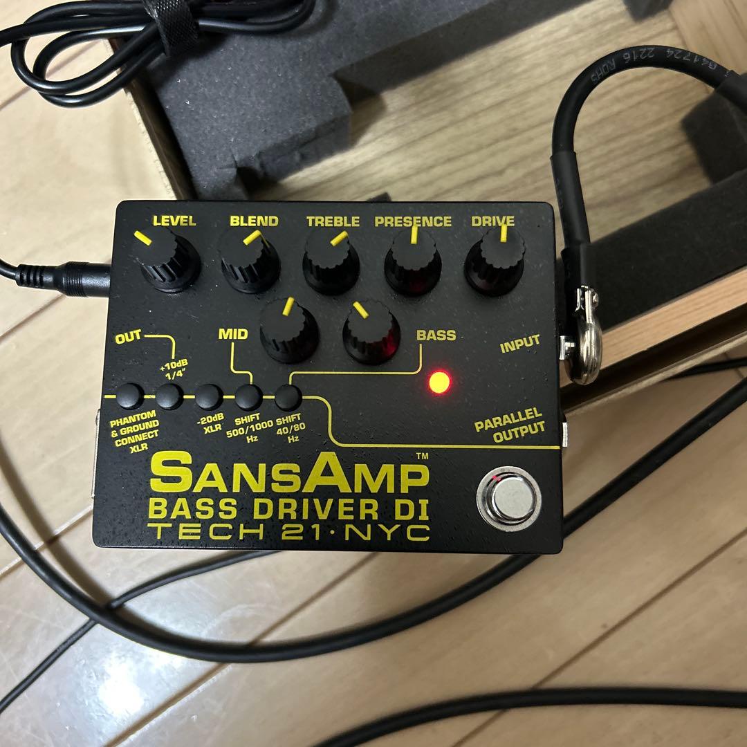 アイバニーズ ブラックエレキベース ダブルピックアップ