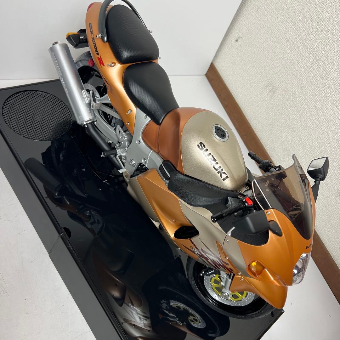 【組立完成品】隼GSX1300R デアゴスティーニ　ハヤブサ　ケース付き
