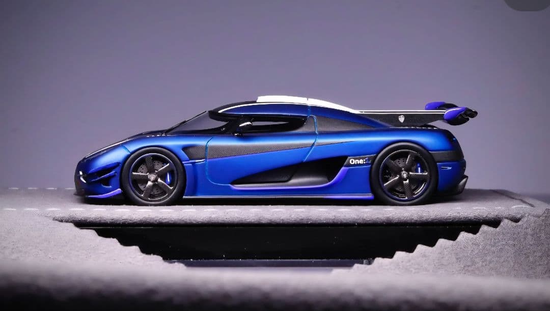 Gryning Model 1/64 ケーニグセグ one:1