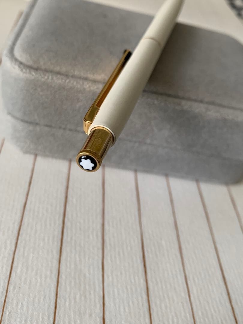 希少 モンブラン ホワイト軸 0.5シャープペンシル