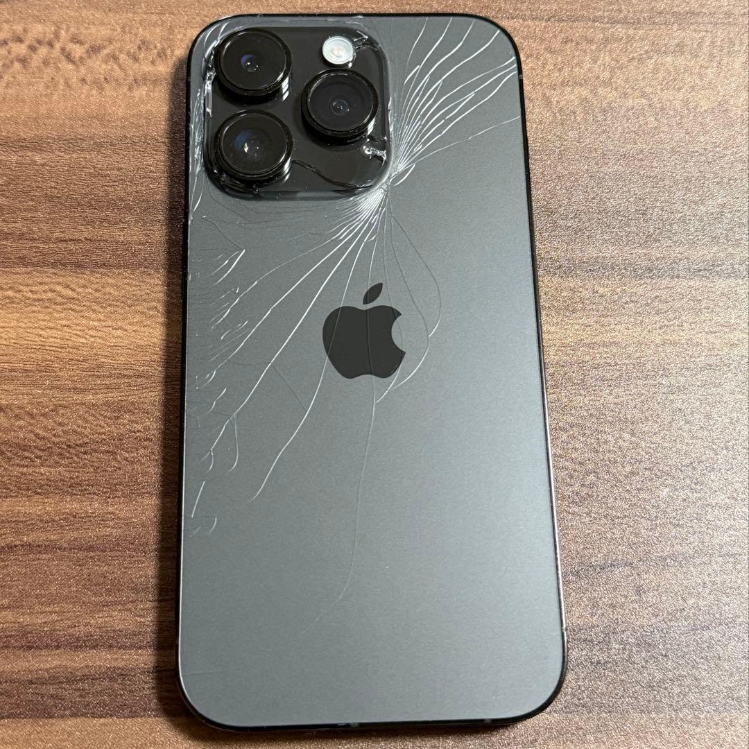 iPhone14pro 128GB 背面割れ　ブラック