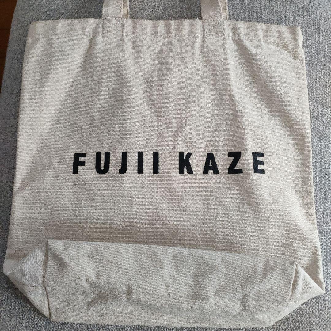 藤井風 トートバッグ おまけステッカー付き - メルカリ