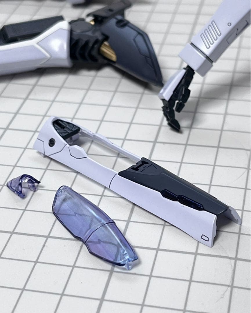 マクロスフロンティア　塗装済み完成品