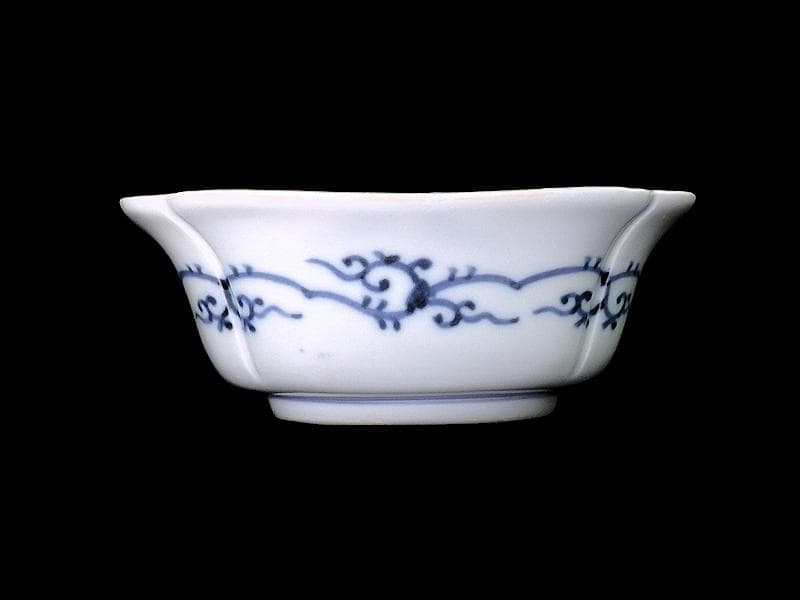 大聖寺古伊万里 菊花四方襷紋に獅子の図 四方角向付 E508AS-