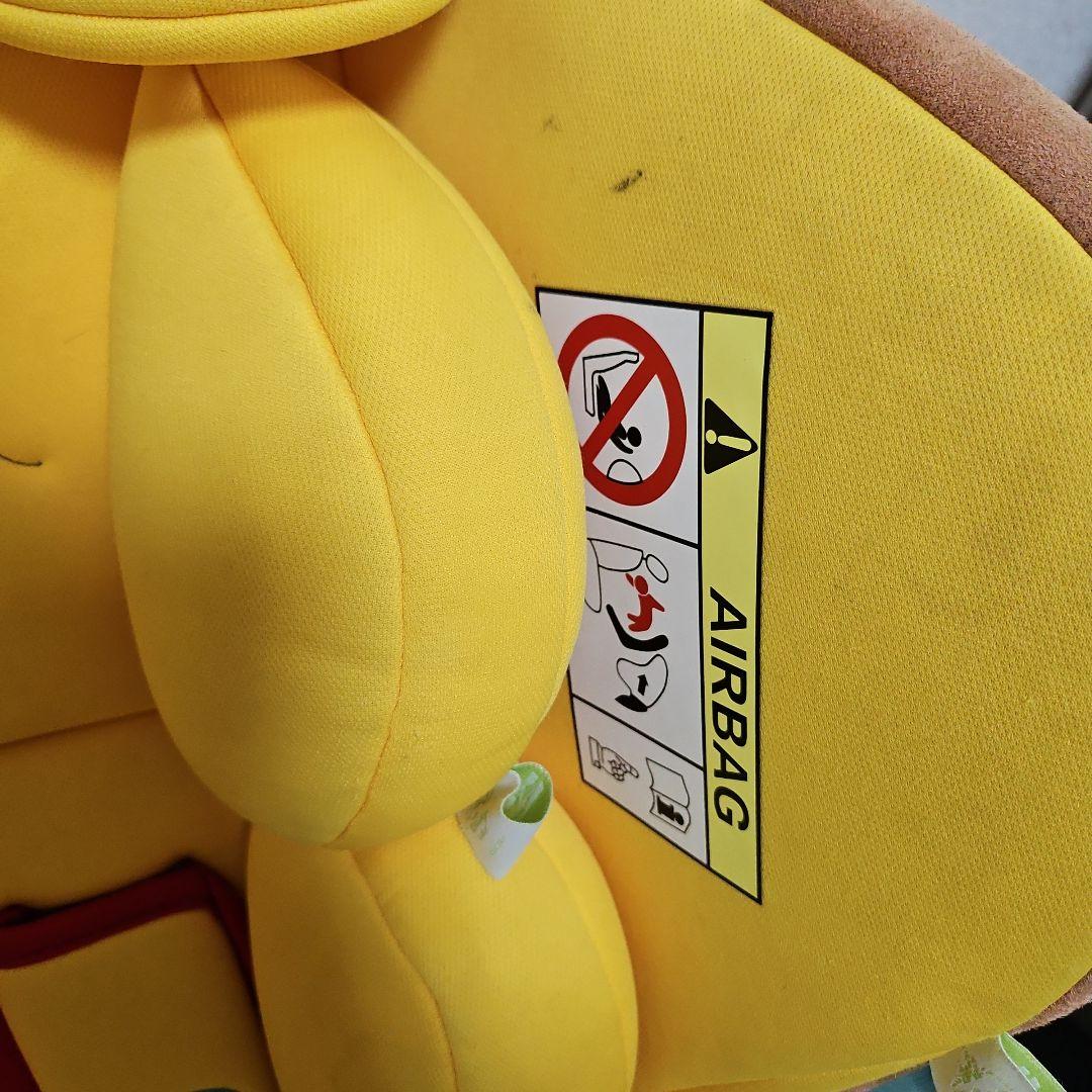 Winnie the Pooh 車用チャイルドシート - メルカリ