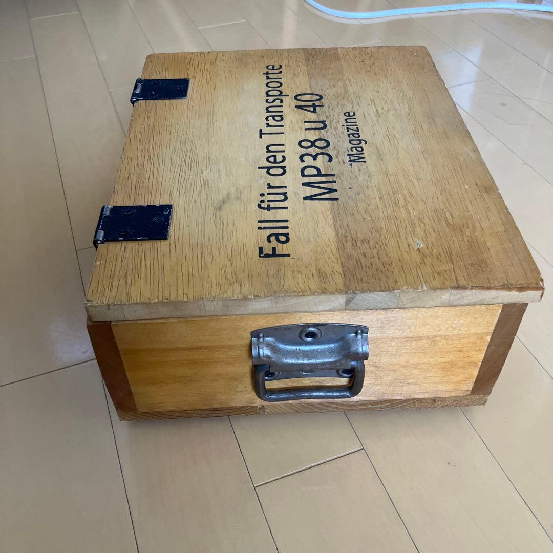 ドイツ軍 MP38 u 40 予備マガジンケース ダミーマガジン18本入り