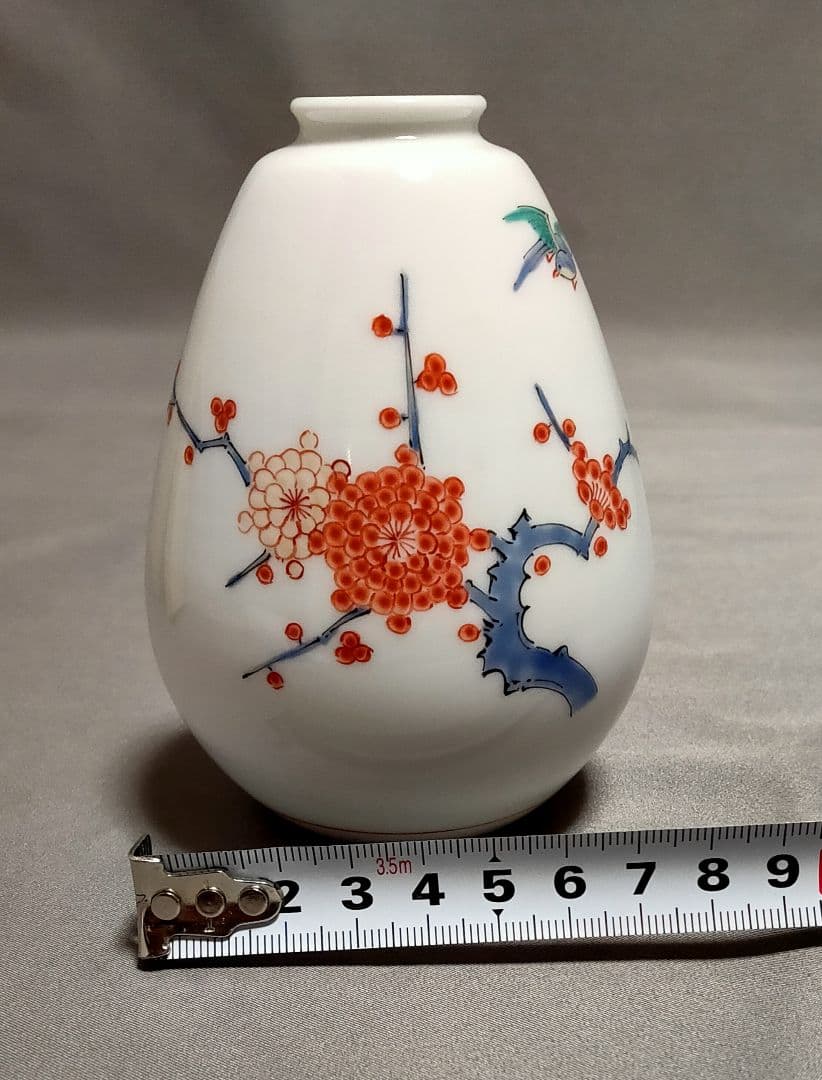 人間国宝 十四代柿右衛門 錦梅文一輪生 ショップ 釣鐘形小 共箱 人間