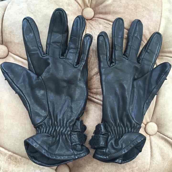 LAD MUSICIANスタッズ 革グローブ