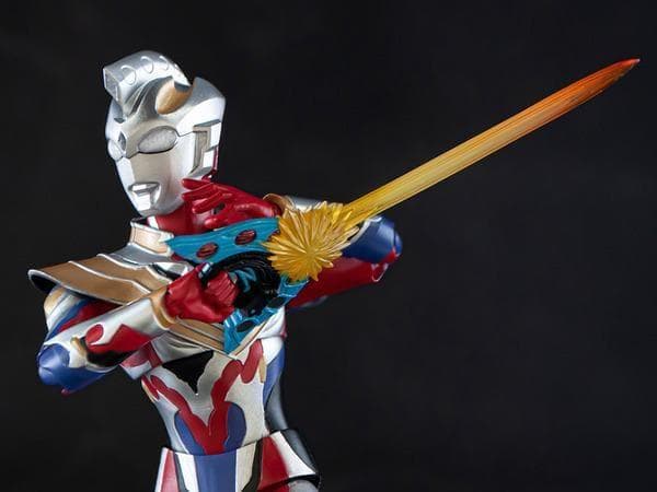 ★魂ウェブ商店 S.H.Figuarts ウルトラマンゼット ガンマフューチャー
