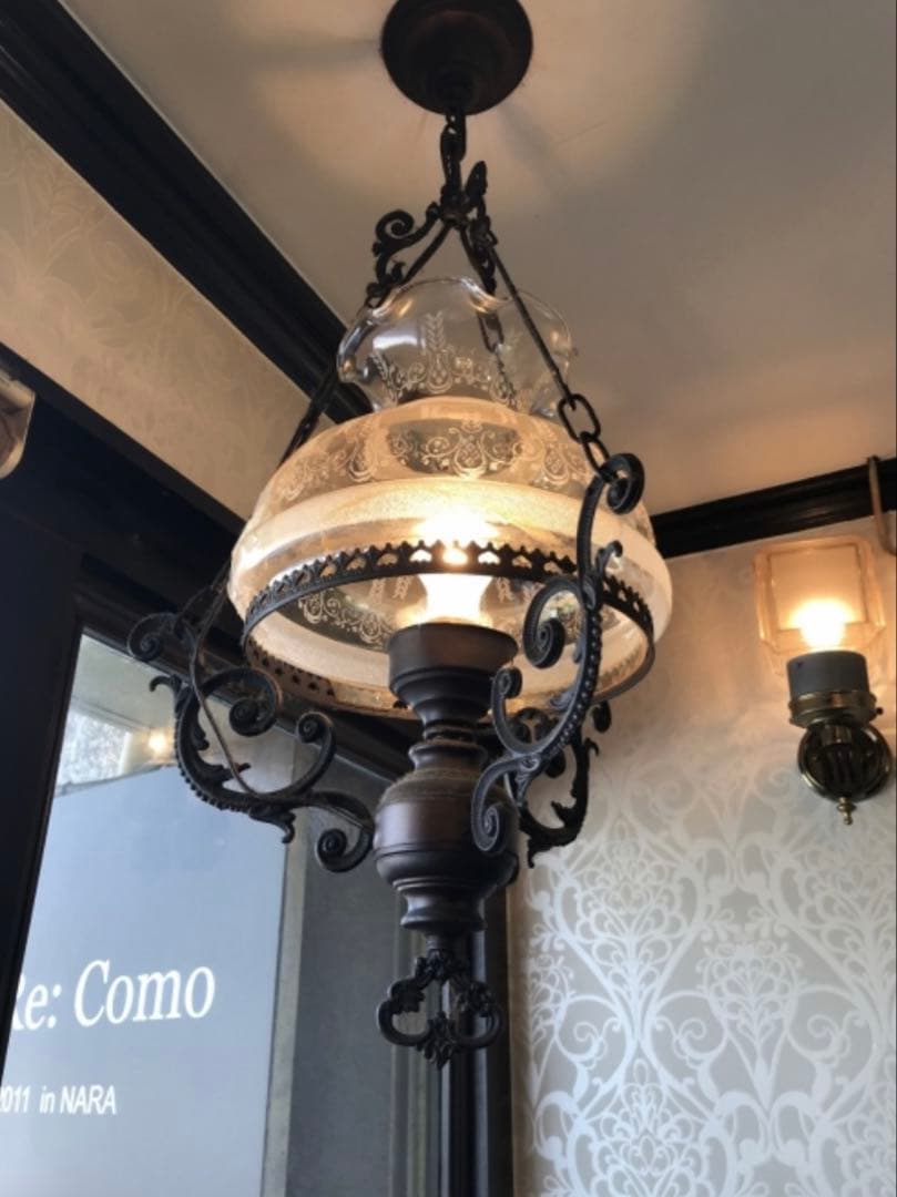 iLum イルム シャンデリアとシーリングメダリオン