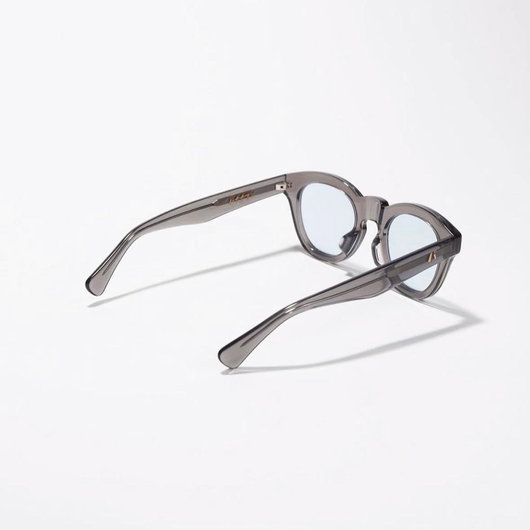 バナナマン POPUP STORE 2025 サングラス ライトグレー