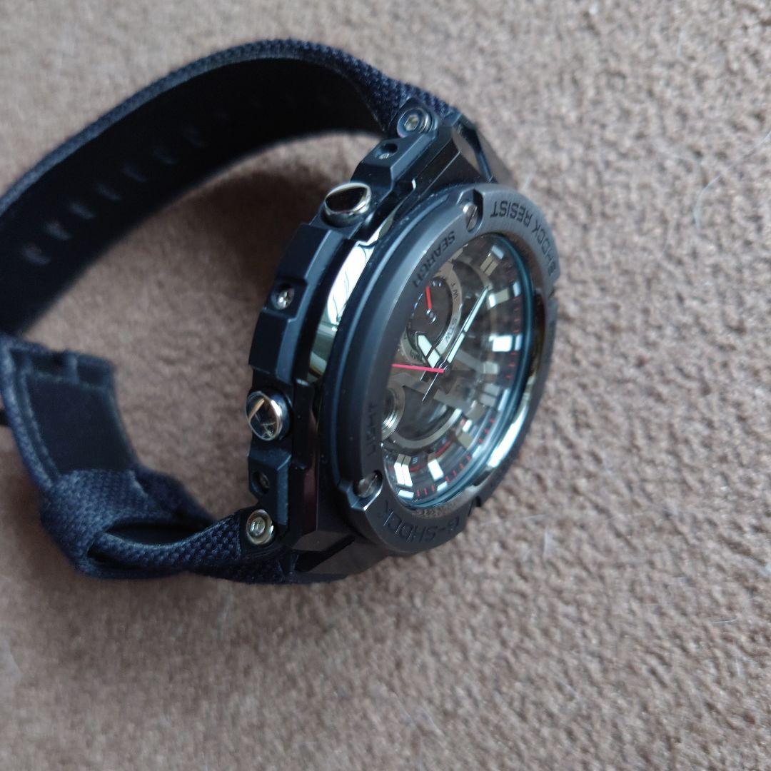 カ*き様 美品　G-SHOCK GST-210B 海外モデル