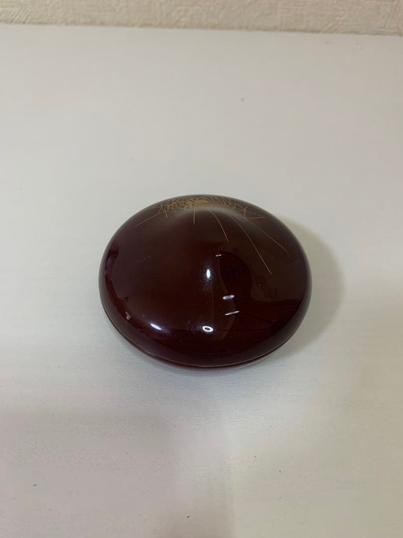 川瀬表完　蜘蛛蒔絵　宝珠香合　美品