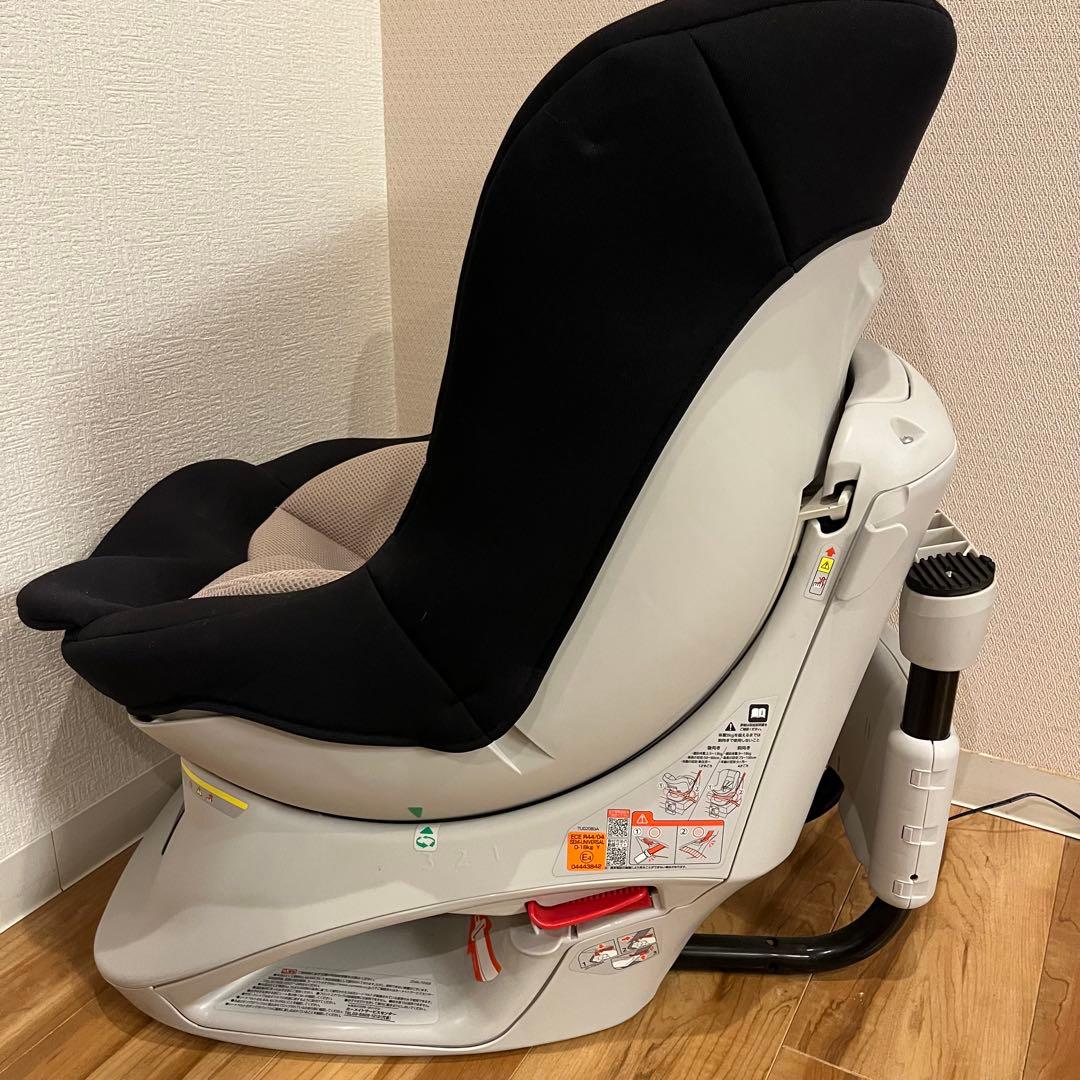 【美品】 エールベベ 360ターンS Ⅱ チャイルドシート