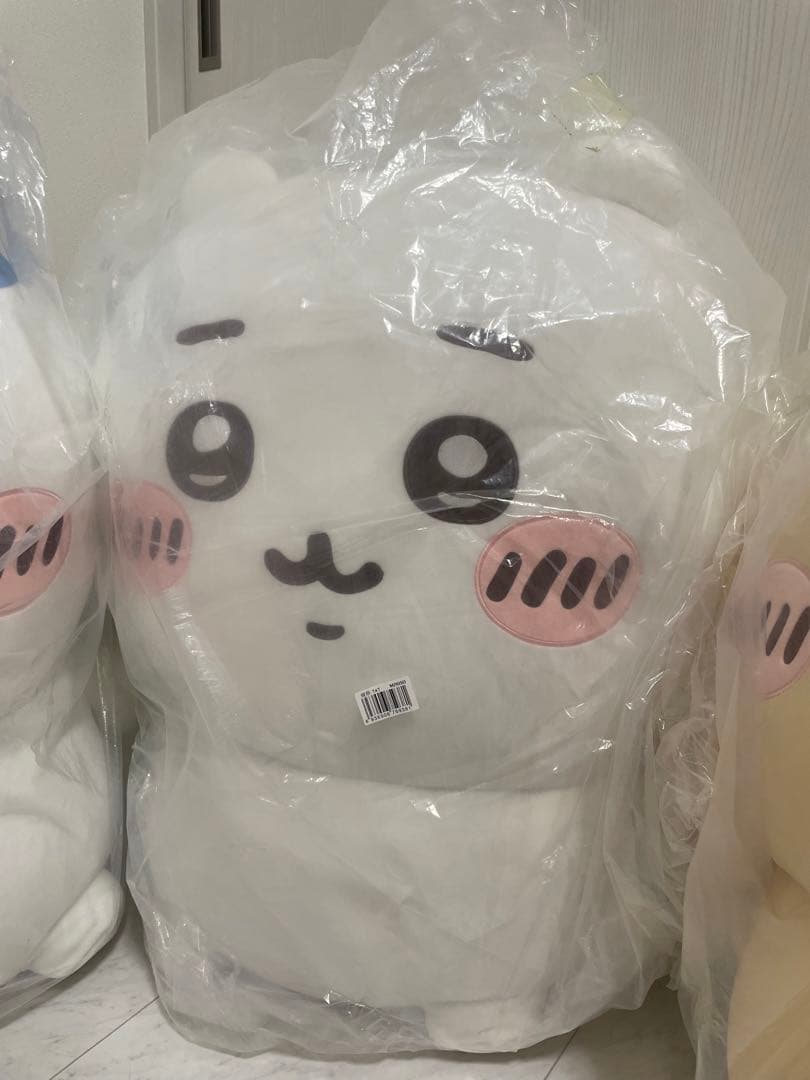 minisoちいかわ 超BIG 520元　ぬいぐるみ