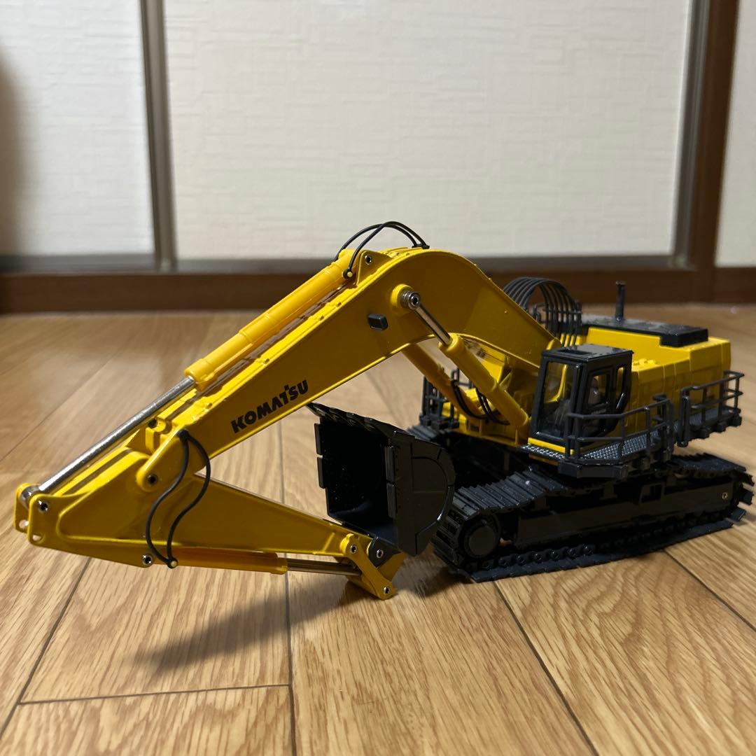KOMATSU PC1100LC-6 1:50 ダイキャストモデル - メルカリ
