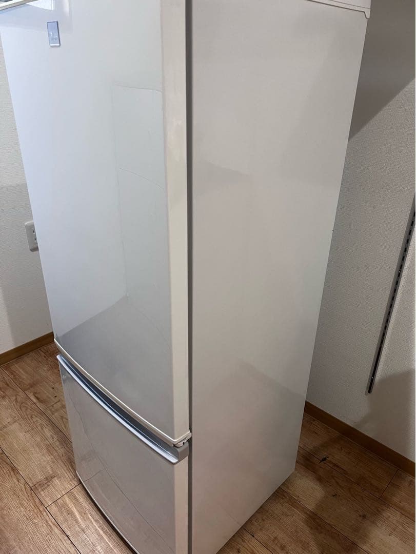 【年内売り切り】交渉可 SHARP 167L 冷凍冷蔵庫 SJ-17E5-KW