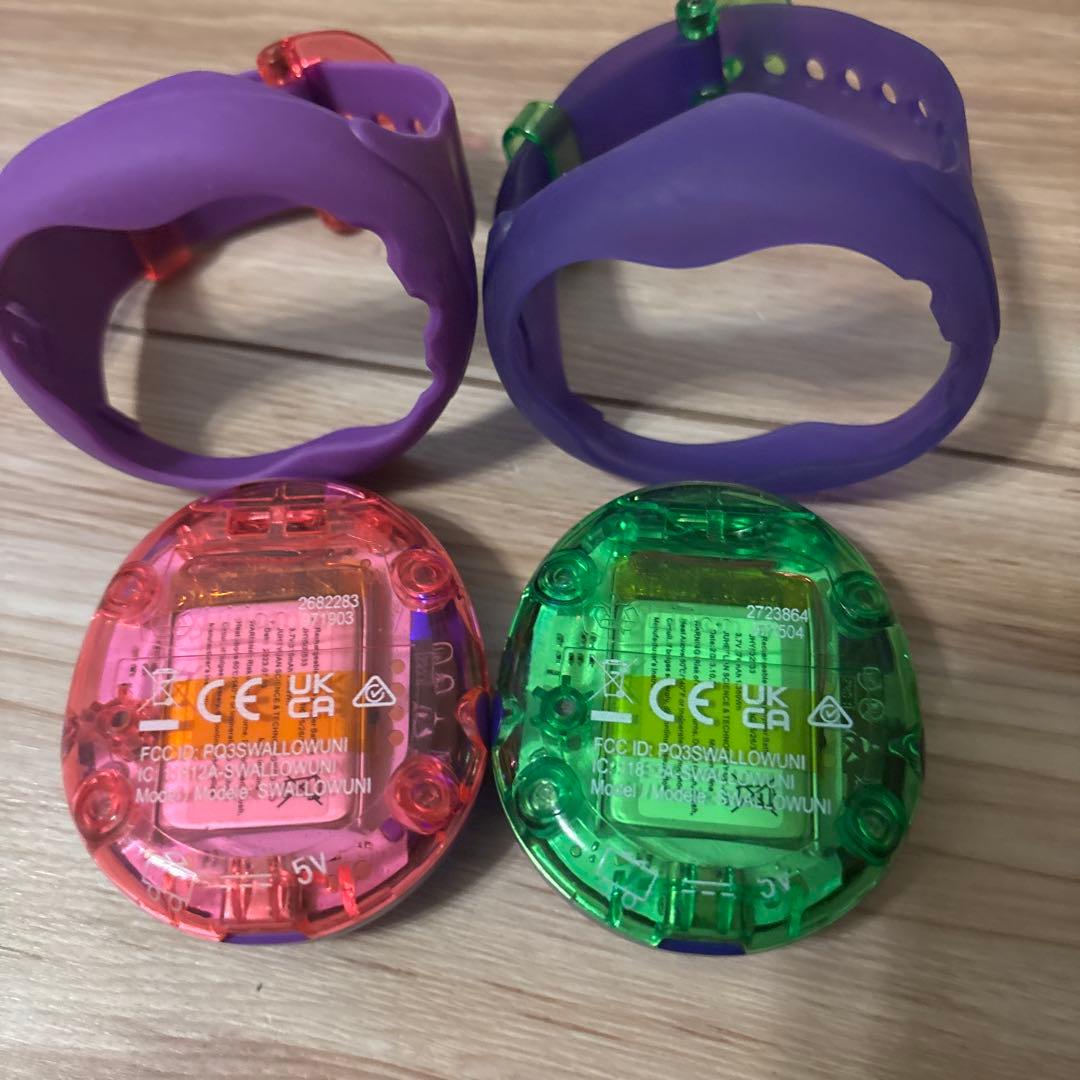 美品　たまごっち　ユニ　限定　２個セット