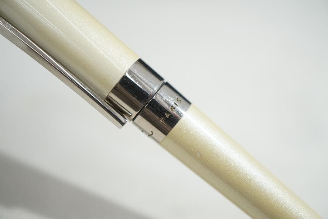 美品 S.T.dupont デュポン リベルテ ボールペン 万年筆 721P▲