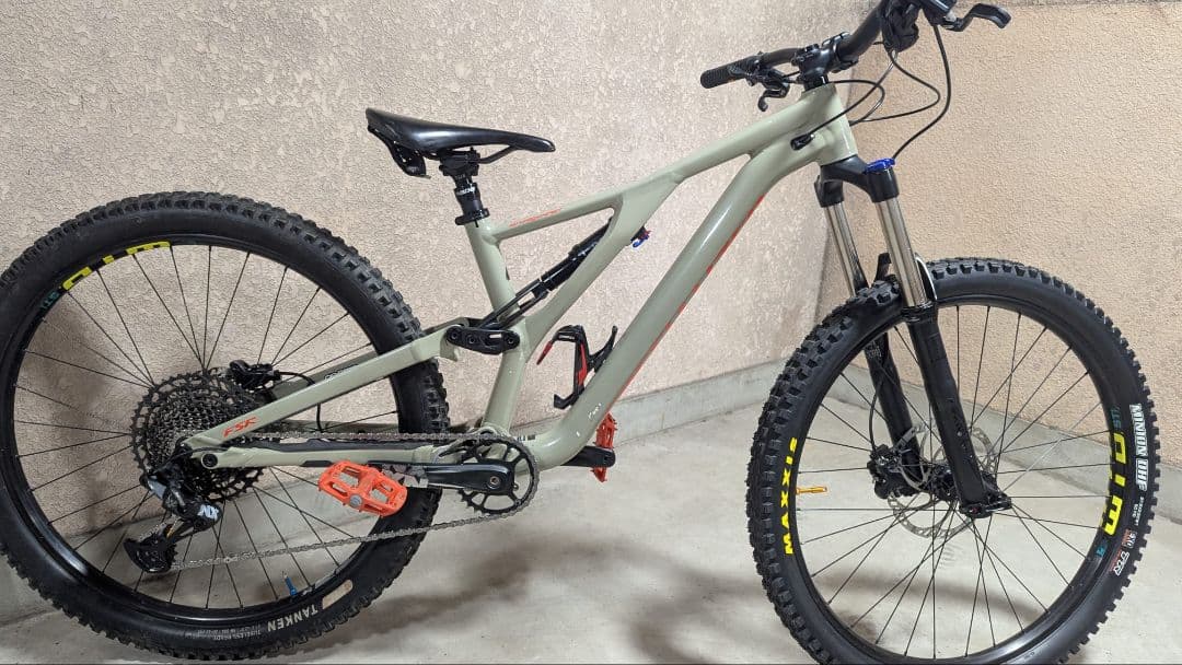 Specialized Stumpjumper　フルサス MTB