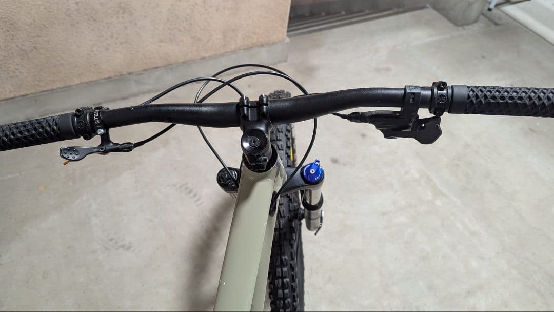 Specialized Stumpjumper　フルサス MTB