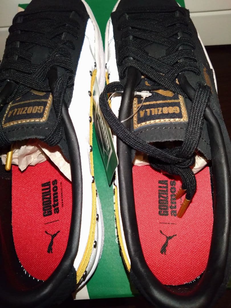 □新品未使用□シークレットベース ゴジラ ソフビ PUMA スニーカー