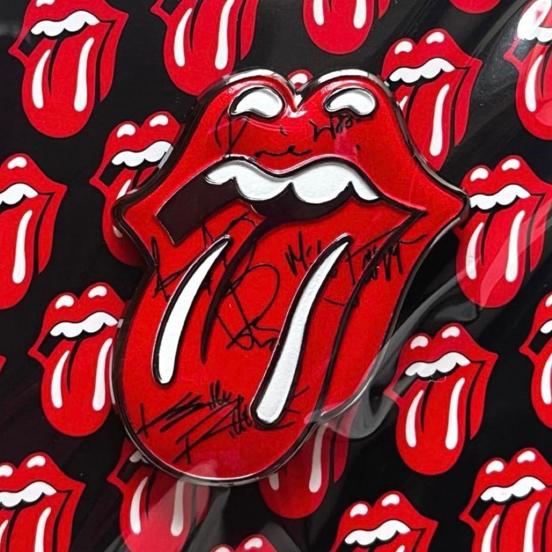 海外店舗限定 】HardRockCafeローリングストーンズピンバッジサイン入