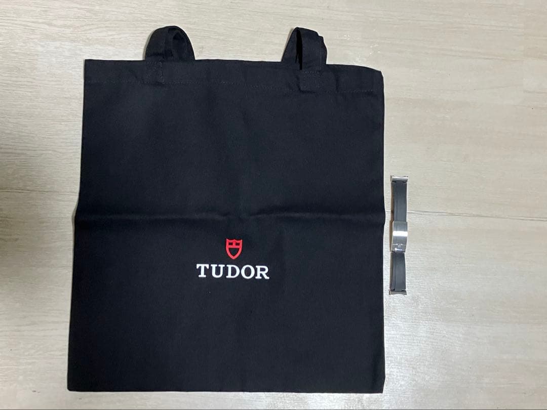 【TUDOR】BLACK BAY 58 GMT用純正ラバーベルト おまけ付き