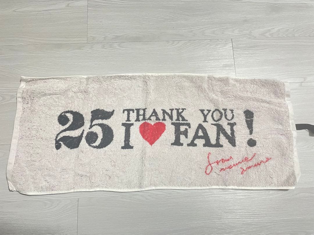 安室奈美恵】25 THANK YOU I ♥ FAN! タオル 収納袋付き - メルカリ