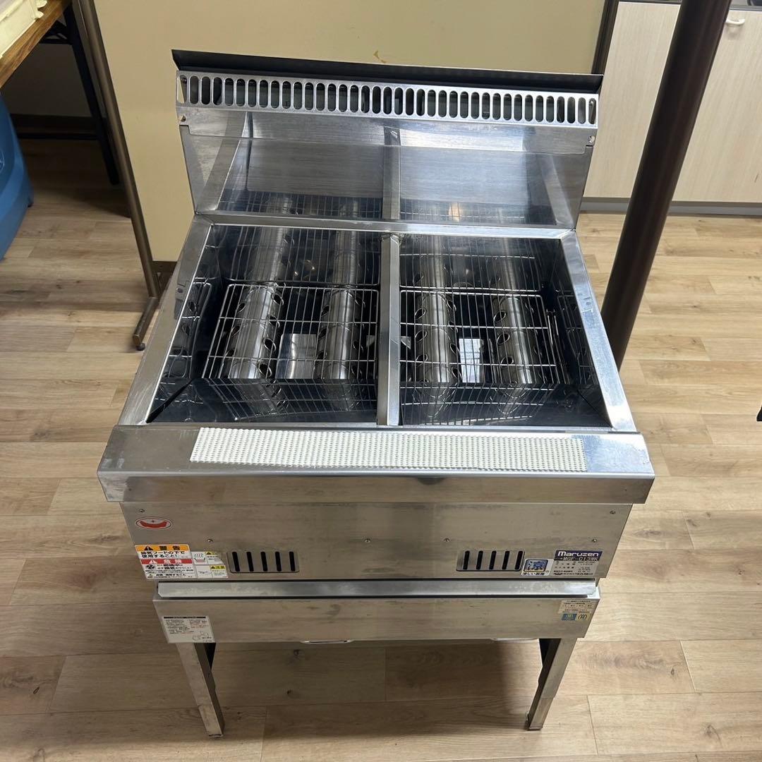 中古ハンドフォークリフト 昇降 最高位1650mm 2T フォーク長さ825mm