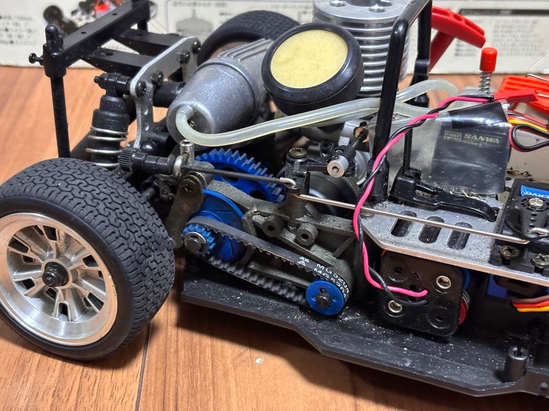 京商1/10ビンテージエンジンRCカー Porsche 906 フルセット