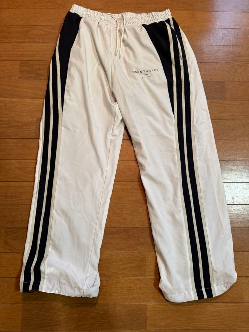 完売リフトLYFT2LINEOVERSIZE TRACK 上下LセットIVORY