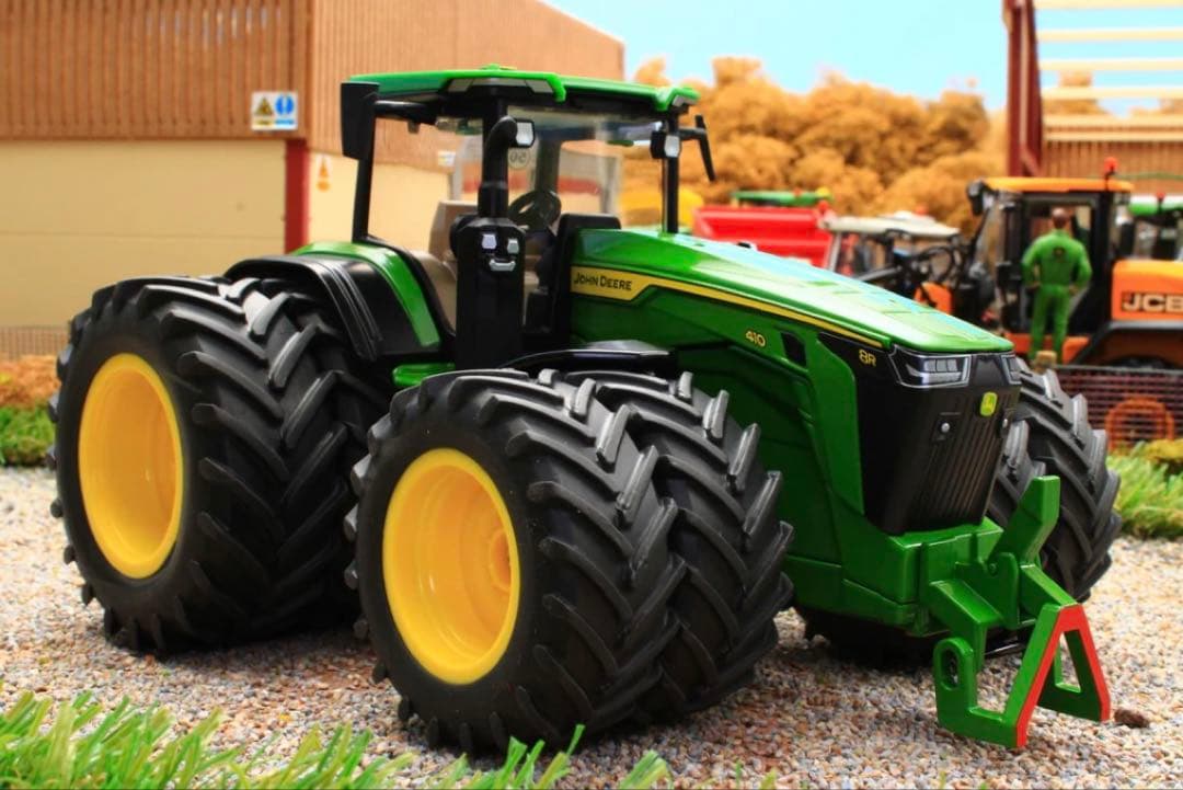 Siku ジョンディア 8295R ダブルタイヤトラクター 1:32