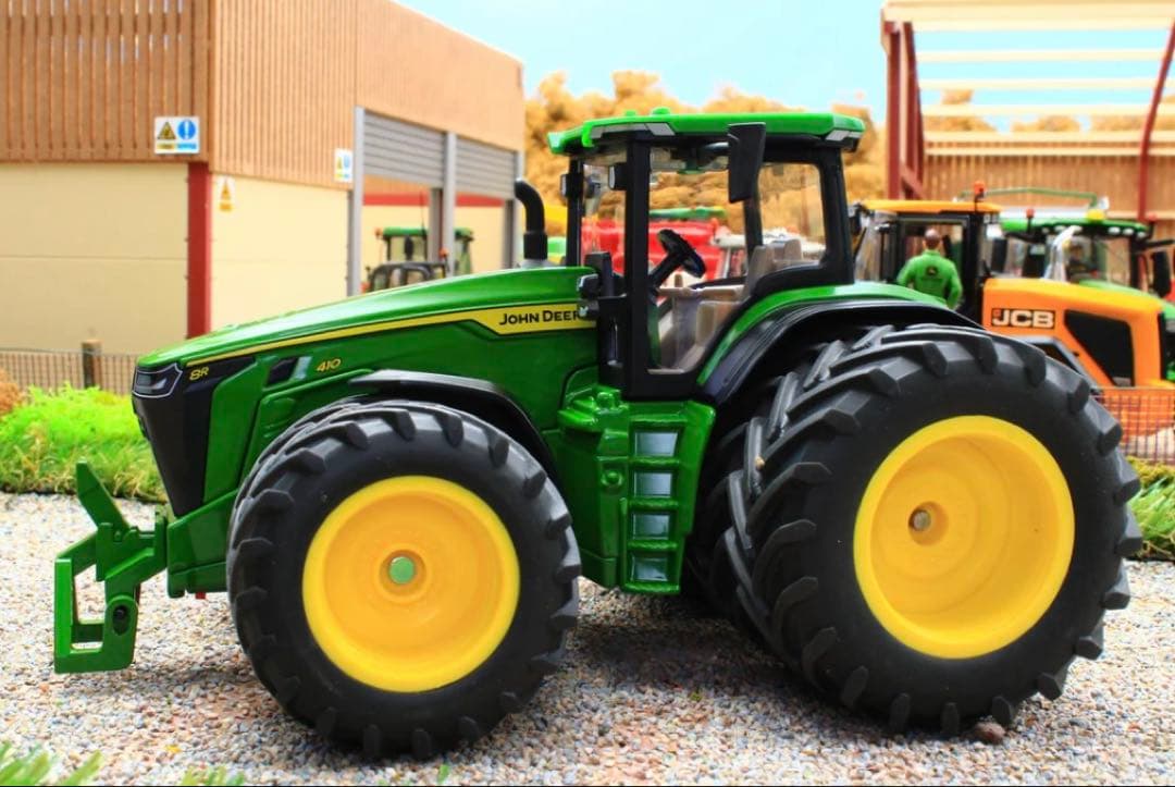 Siku ジョンディア 8295R ダブルタイヤトラクター 1:32