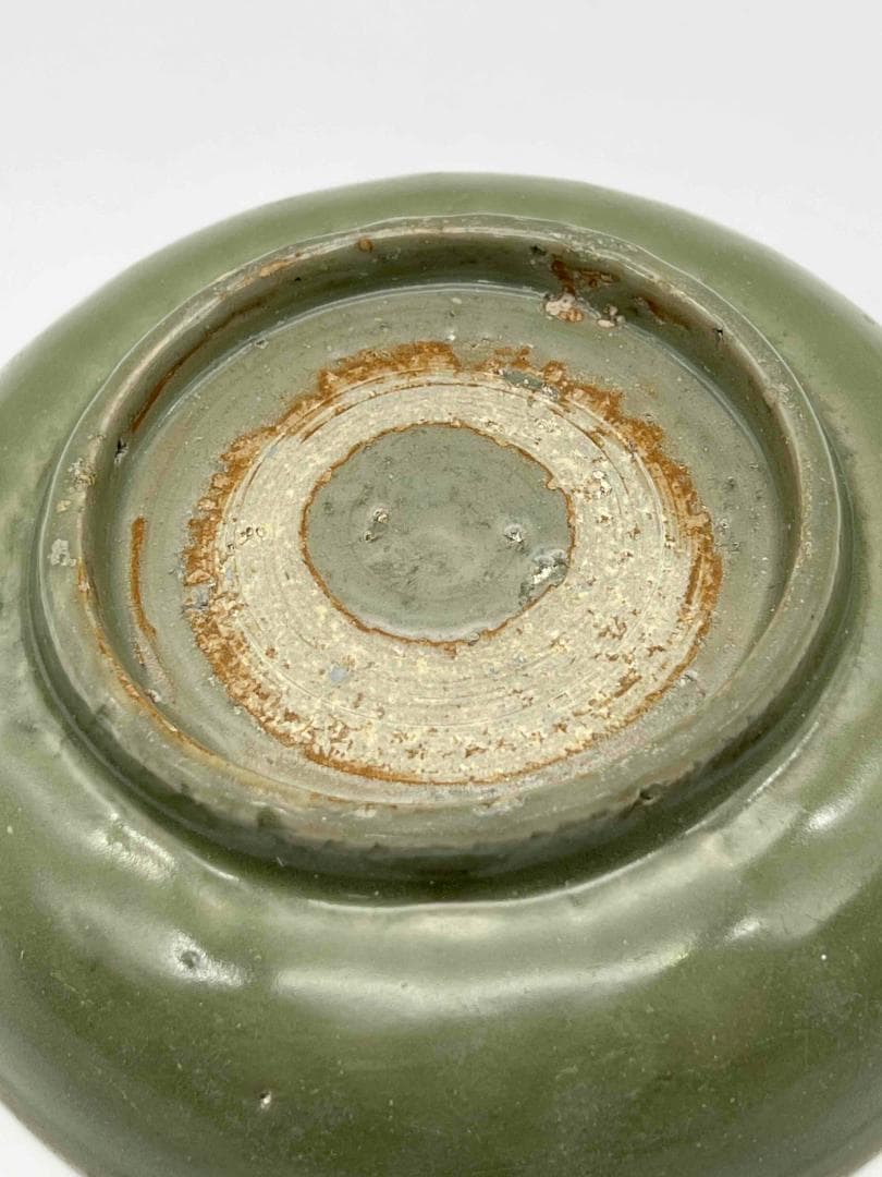 元時代 青磁 龍泉窯刻牡丹花盤 青磁皿 唐物 古賞物 時代物(E-84