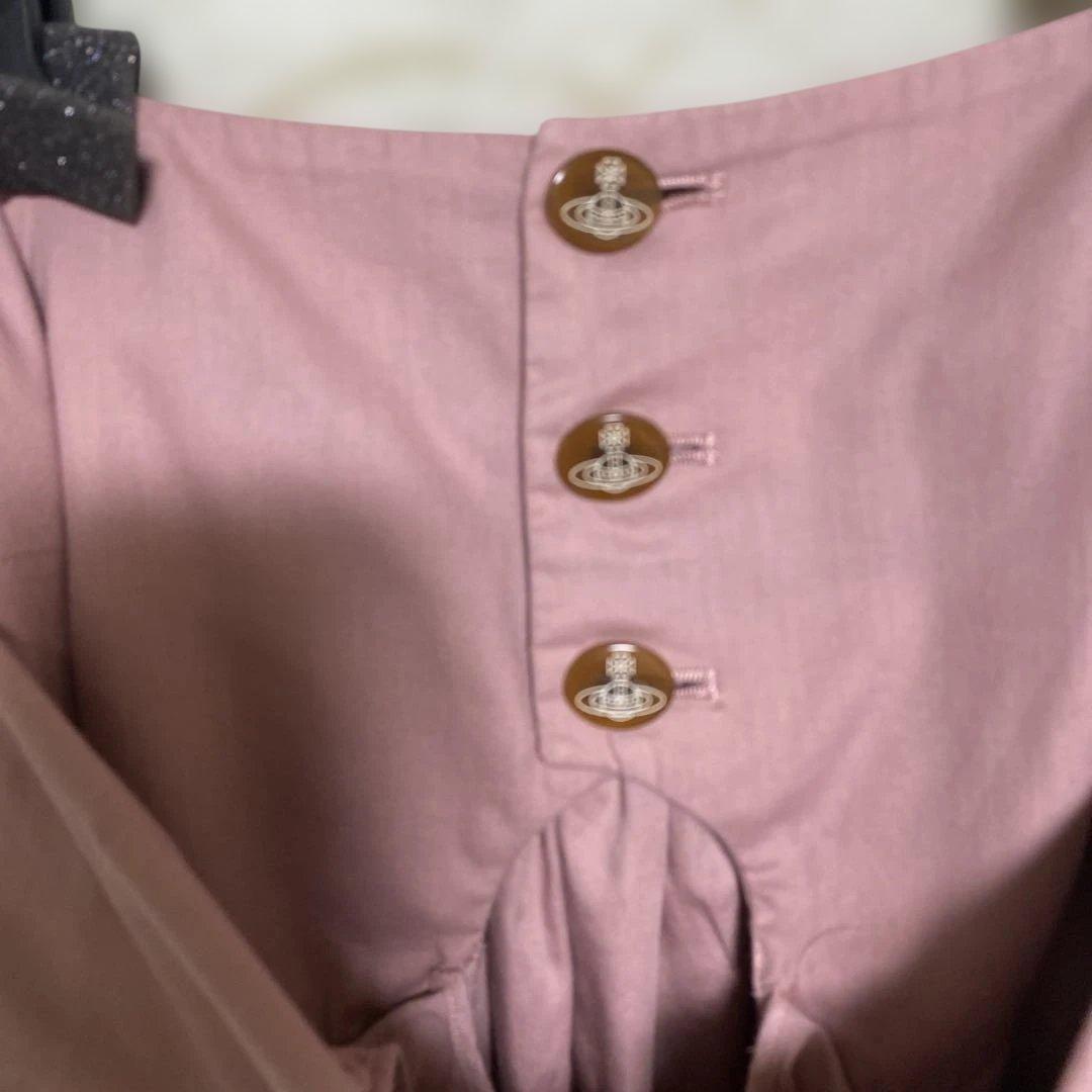 ヴィヴィアンウエストウッド　ピンクエプロン風スカート ボタン付き