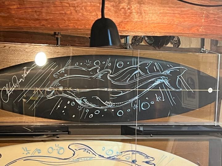 ラッセン直筆サーフボード黒色 ラッセン直筆サーフボード黒色