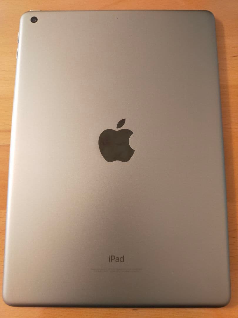 美品 Apple iPad （第5世代）Wi-Fi 128GB スペースグレイ iPad 美品 第