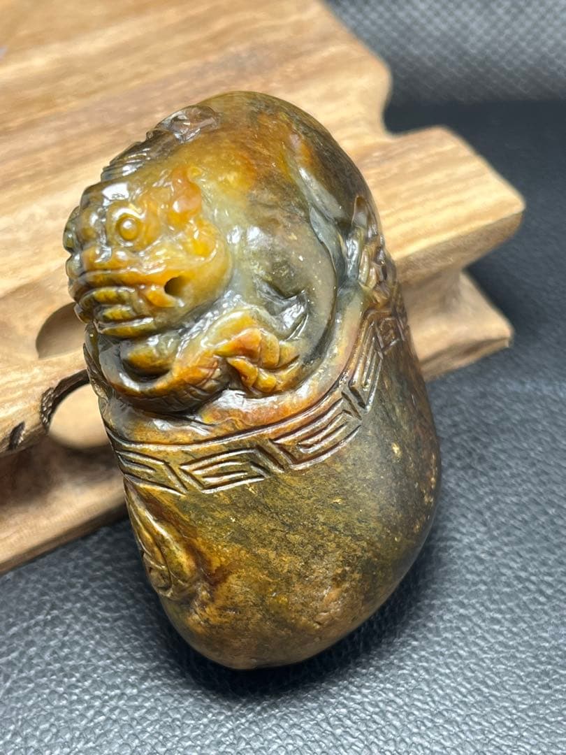 ぴーや様専用☆逸品！高品質和田玉☆ペンダント、握り石☆籽