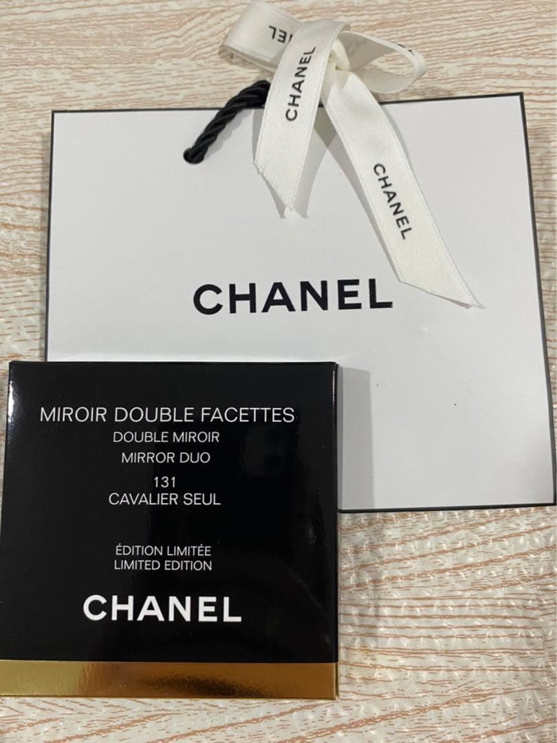 CHANEL シャネル　ミラー 131 - キャヴァリエ スゥル