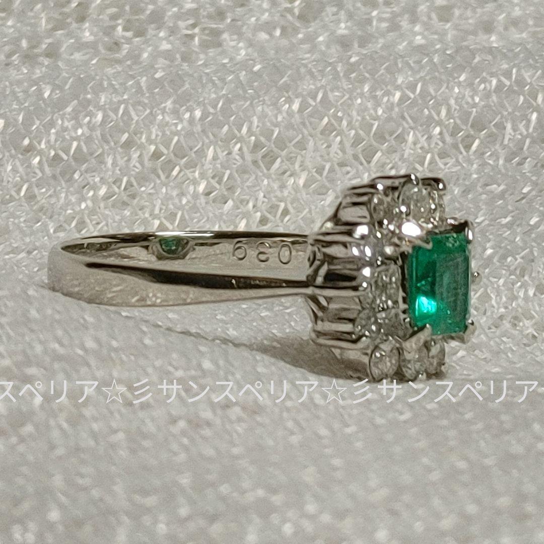 Pt900 エメラルド0.43ctとダイヤモンド0.39ctのフラワーリング
