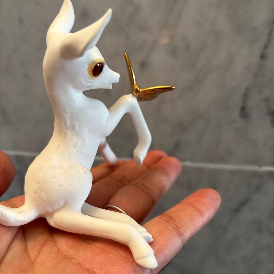 アメリカ70年代 生きているように美しい瞳と金彩の蝶々が素敵なバンビ