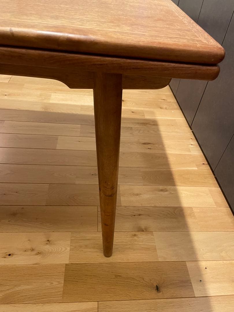 （セール中）ウェグナー AT312 ヴィンテージ ダイニングテーブル