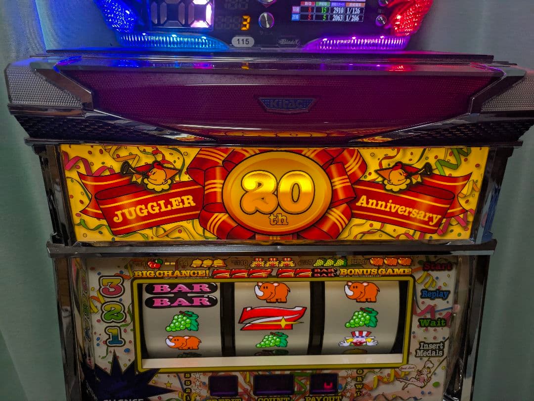 パチスロ実機【アイムジャグラー（20周年記念パネル）】 激レア 白パネル