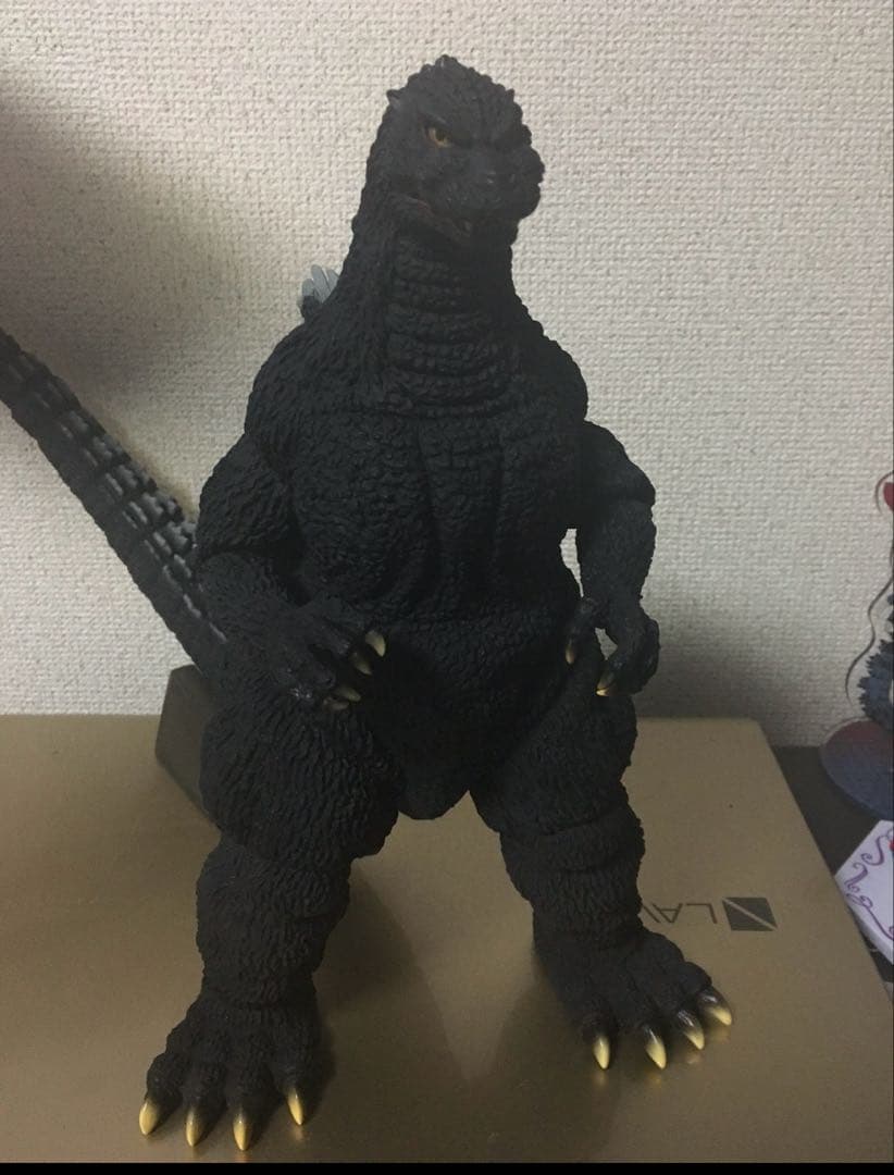 東宝30cmシリーズ 酒井ゆうじ造形コレクション ゴジラ1992 丹沢進撃