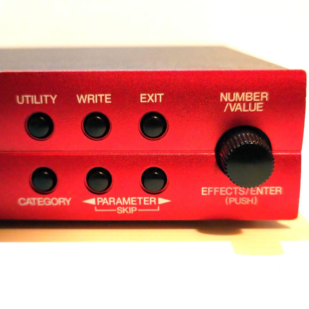 美品】希少品 BOSS VF-1 マルチエフェクター ハーフラック｜Amazon.co